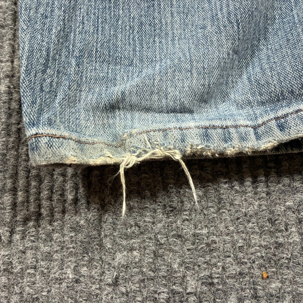 Wrangler Mens Straight Leg Jeans 38x30 Regular Fit Light Wash Denim Mid Rise - Picture 10 of 12